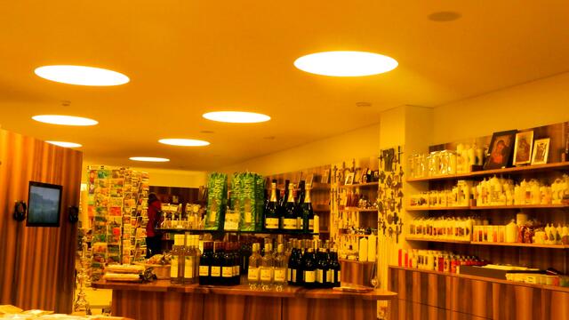 Die Klosterweine kann man hier kaufen.