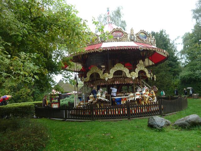 Diese alten Karussell sind immer noch am schönsten.