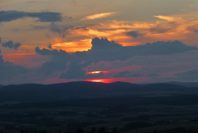 Ein Sonnenuntergang auf dem Christenberg, Juli 14