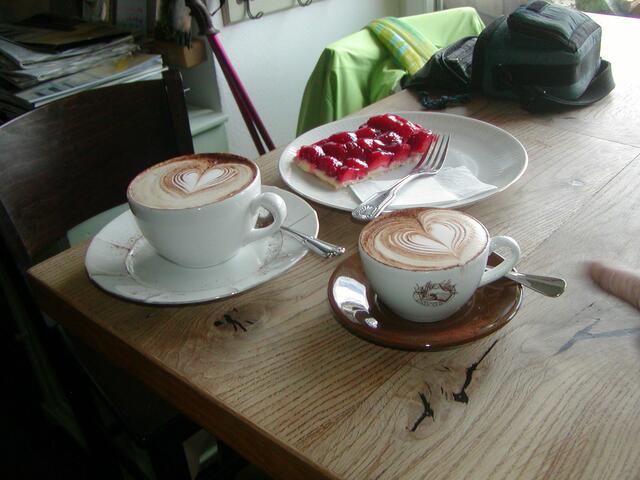 BioKaffee und Kuchen