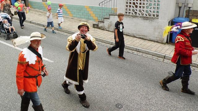 Festumzug zum 20 jährigen Weinfest in Nebra - 6.9.2014 !