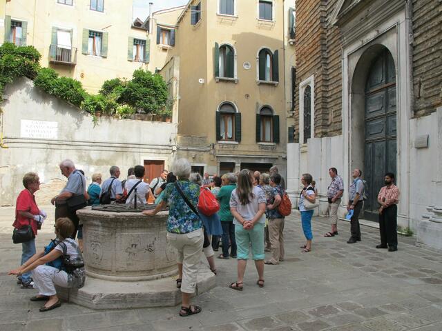 Venedig, ein Campo mit Pozzo