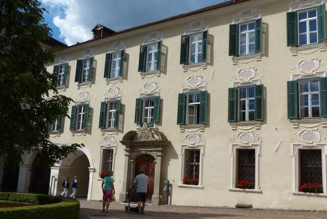 Verwaltungsgebäude