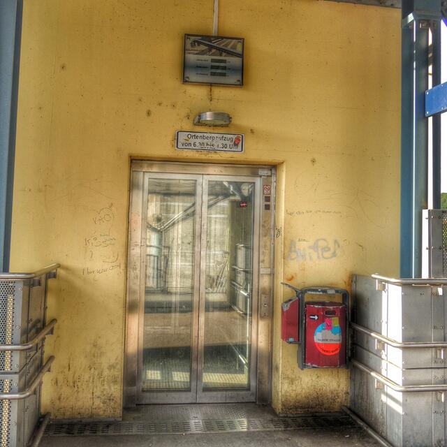 Noch fast neu. Sieht ganz schön versifft aus. Es lebe die Marburger Stadtreinigung... | Foto: KDH / SDS Marburg