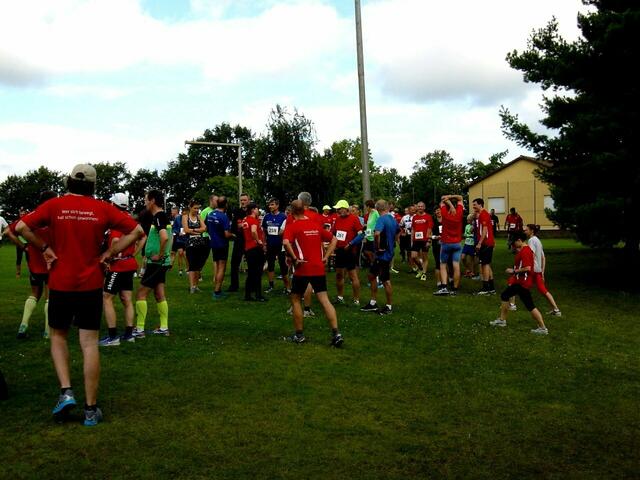 Wasserwerklauf Elze 2014 ● Das Sportgelände von BG Elze.