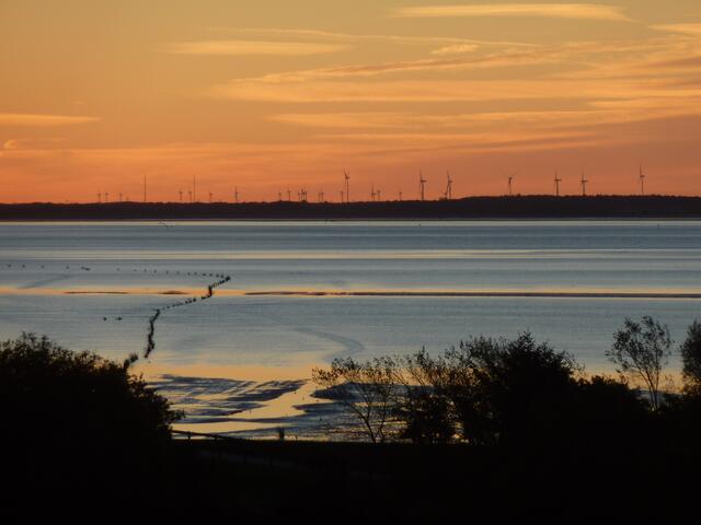 Sonnenaufgang über dem Wattenmeer in Neuwerk (Oktober)