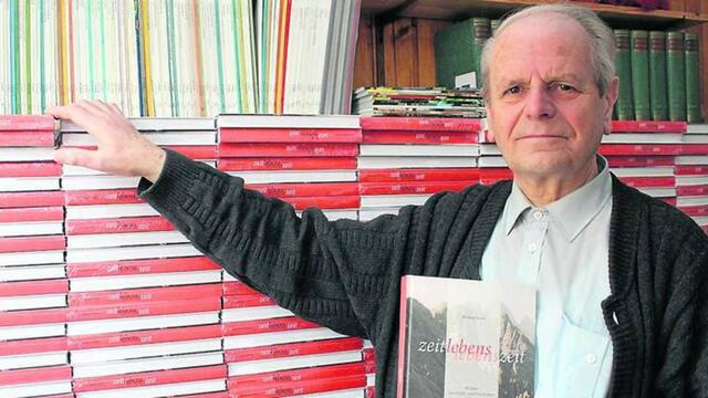 26) 31028Gronau: "Zeitlebens-Lebenszeit" titelt das Buch des Eberhard Sievers aus Loccum. Seine Realschulzeit in 31028 Gronau beschreibt der 1930 geborene sehr spannend und ausführlich. Für heutige Schüler kaum vorstellbar! - http://www.kreiszeitung.de/lokales/nienburg/eberhard-sievers-schreibt-sein-zeitzeugnis-jahrhunderts-2770059.html _ Email@Gronaus-Buchhandlung.de _
http://www.gronaus-buchhandlung.de | Foto: kreiszeitung.de