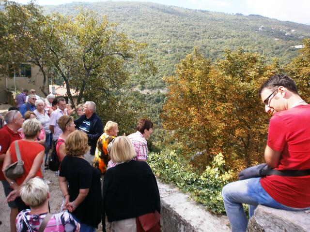 Meine Gäste fragten den Bürgermeister, woher er denn so gut deutsch sprechen kann.
