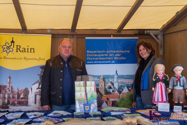 Schwabentag 2014 in Friedberg - schwäbische Städte  präsentieren sich