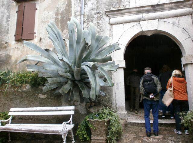 Anschließend ging es durch das alte Stadttor