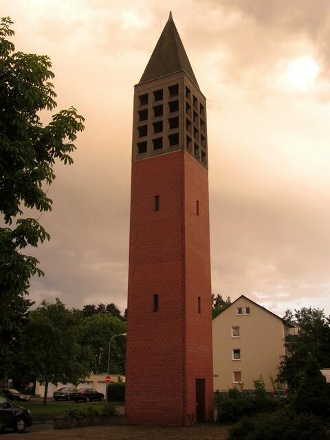 Kirchturm im Abendlicht (22.5.2014)