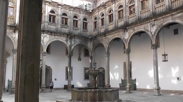 Patio im Parador-Hotel