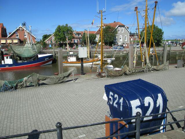 Blick von der Ost- zur Westseite im Hafen.