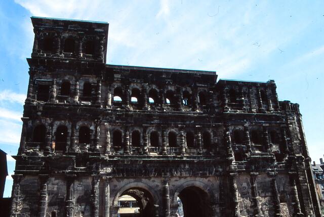 Porta nigra, das best erhaltene römische Stadttor