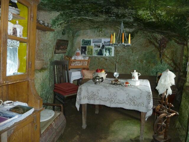 Wohnzimmer in der Schäferberghöhle.