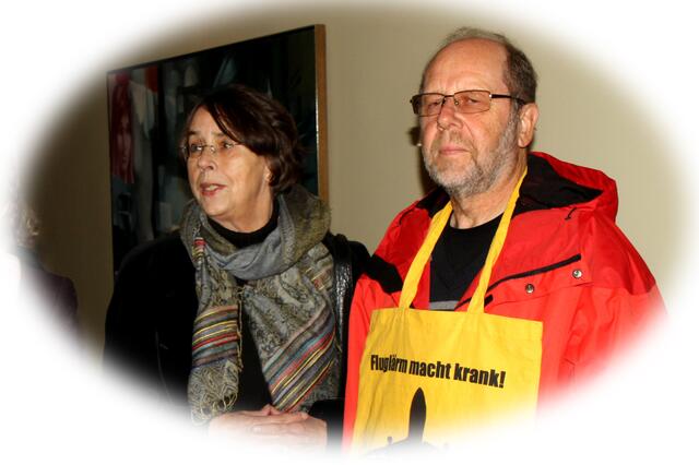 Bei der Übergabe unseres Protestbriefes gegen Nachtflüge in Nieders. Wirtschaftsministerium | Foto: Foto: Dr. G. Bargsten