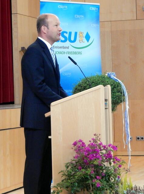 Gastgeber Martin Sailer Landrat bei seinen Grußworten
