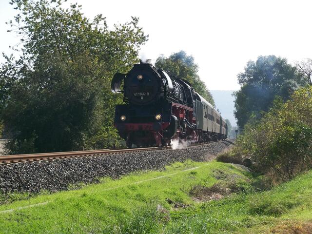 41 1144-9 Ausfahrt aus Laucha Unstrut 4.10.2014
