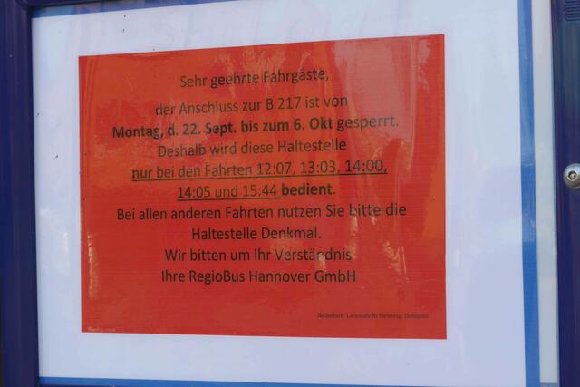 Wegen der veränderten Busroute bleibt die Bredenbecker Haltestelle Lavesstraße in Richtung Springe verwaist.