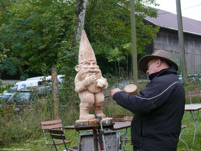 Der Meister selbst, bei der Arbeit...