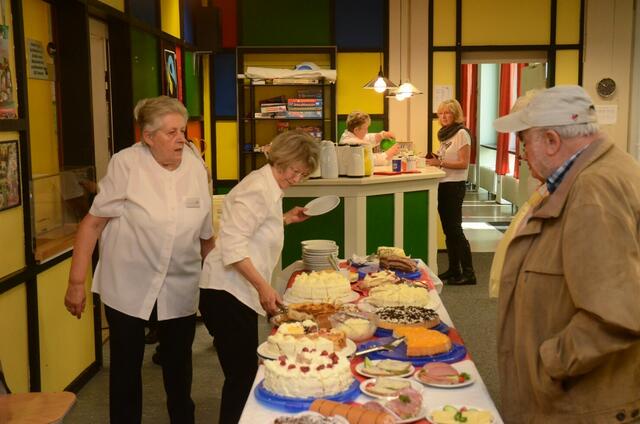 hobbykunstausstellung Garbsen 2014   04  AWO-cafeteria