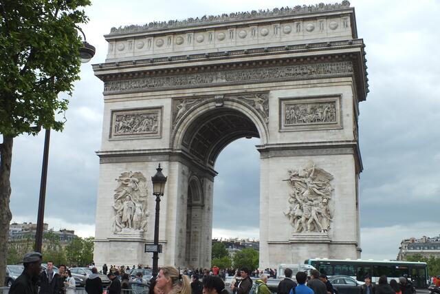 02 Arc de Triomphe