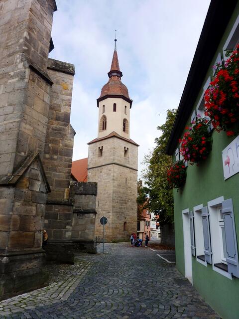 Feuchtwangen: Klosterkirche mit benachbarter Pfarrkirche St. Johannis