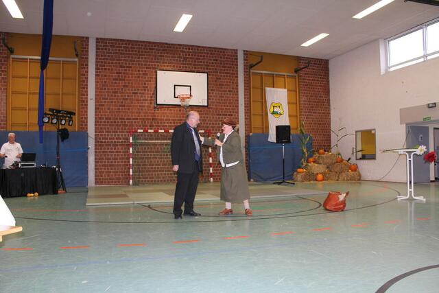 Barbara Hornbostel mit dem 1. Vorsitzenden Jürgen Bombien | Foto: J. Helfers