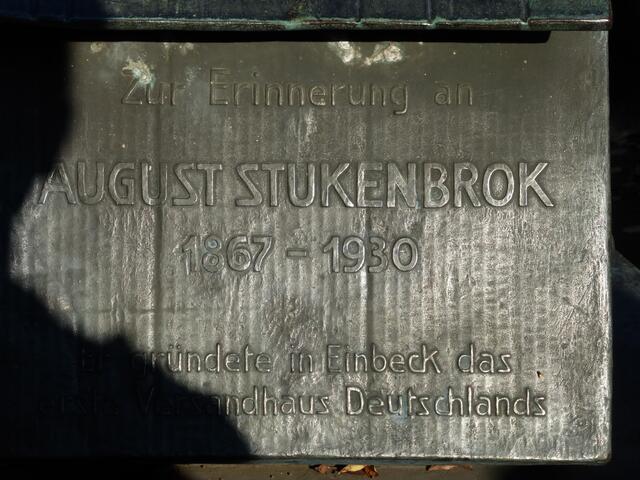 Gedenktafel für August Stukenbrok.
