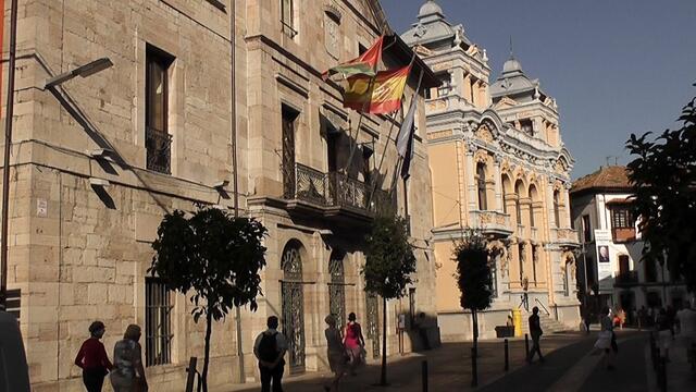 RATHAUS UND EHEM. CASINO VON LLANES
