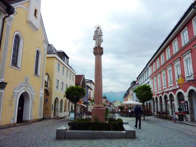 In der Fußgängerzone von Murnau kann man gut bummeln.