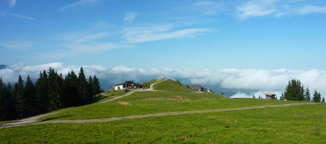Die Hörnlehütte mit dem Aussichtspunkt