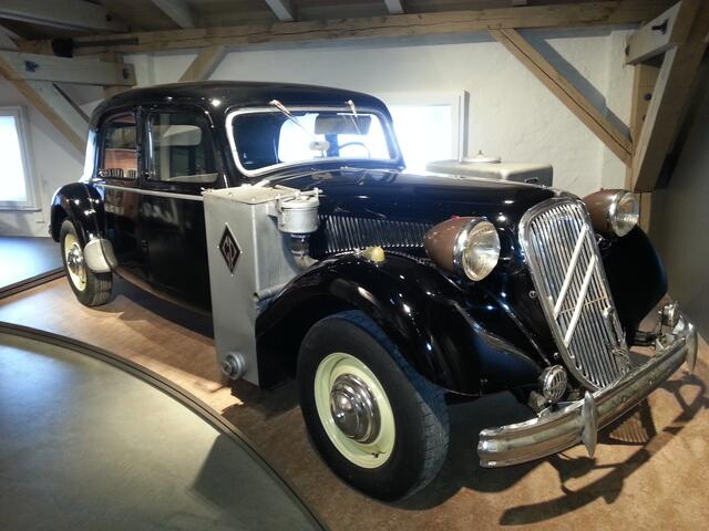 Holzvergaser - mangels Benzin