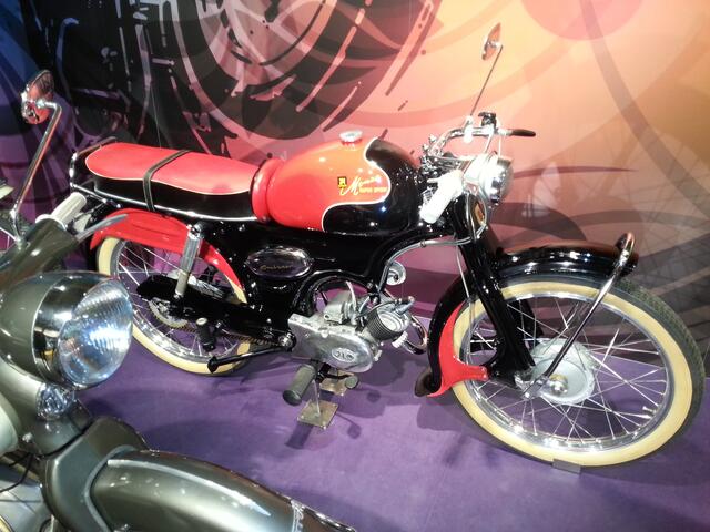 früher Nähmaschinen - dann Mopeds, die Firma Gritzner