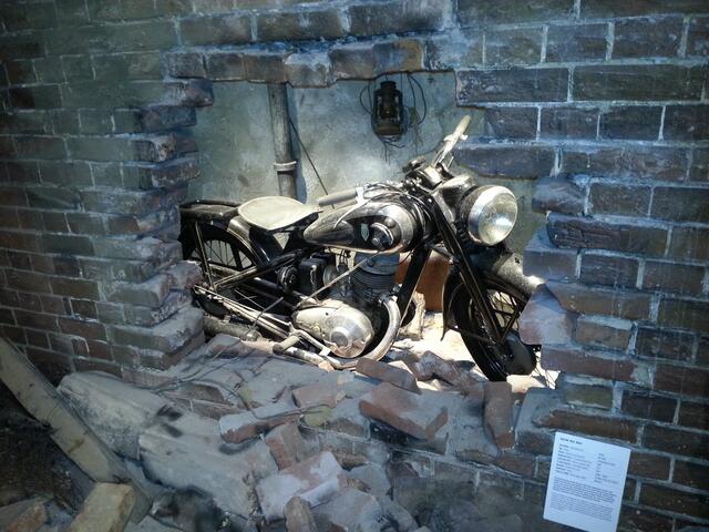 Granateneinschlag zum anfassen