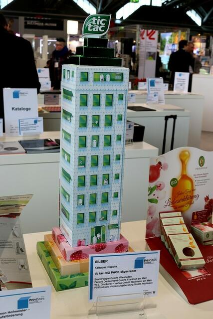 tic tac BIG PACK skyscraper