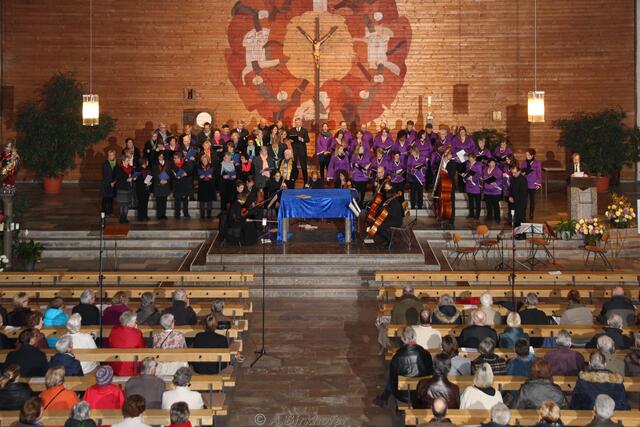 Gemeinsamer Auftritt der drei Chöre