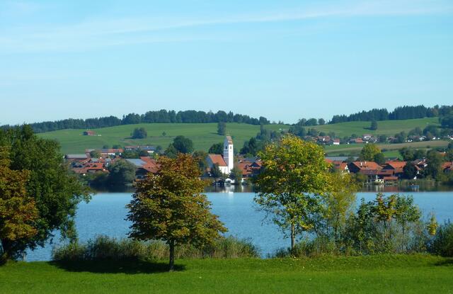 Blick auf den Ort Riegsee