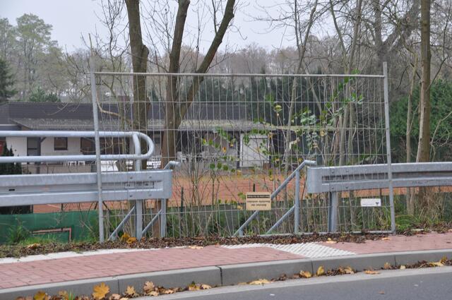 DSC_0078_Seelze Kanalbrücke Abstieg Sportplätze