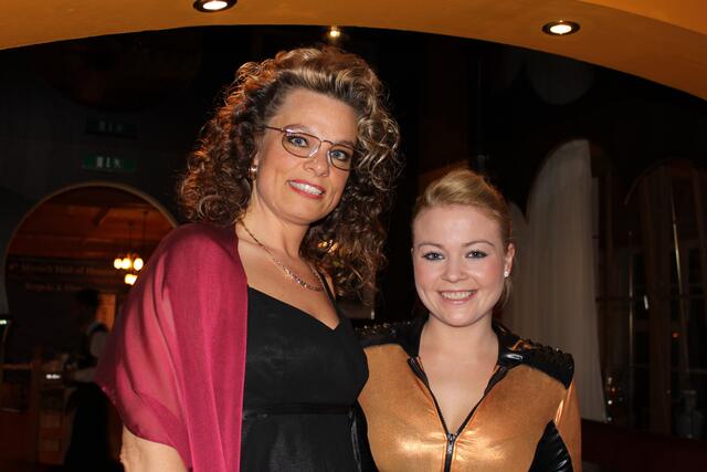 Petra und Emma Elmes