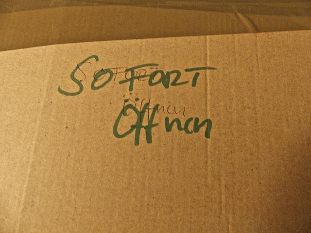 Sofort öffenen - oh, warum das denn???