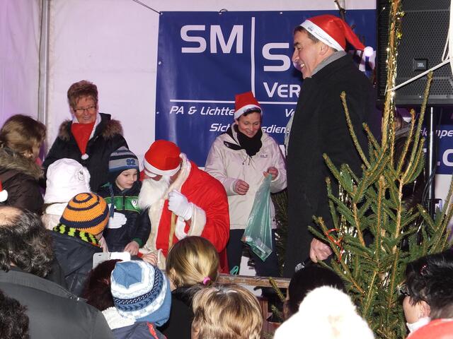 Gedichte wurden vorgetragen