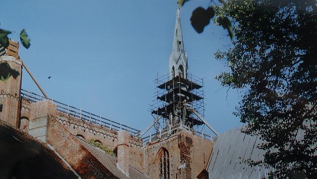 St. Georgen im Wiederaufbau. Archivfoto (Oktober 1992): Helmut Kuzina