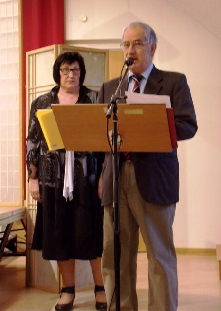 Vito Contento, der Vorsitzende des Beirates für Migration und Integration der Stadt Koblenz begrüßt die Gäste.