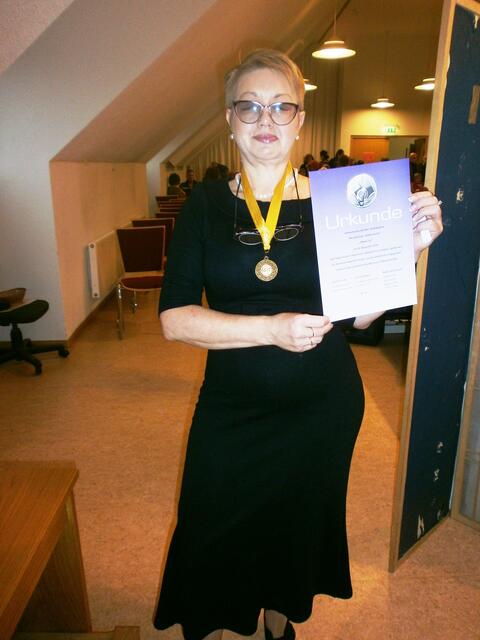 Sara Asinase, Vorsitzende des Israelitischen Frauenvereins Koblenz.......