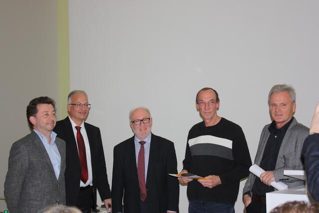 Verleihung der Prämierungen und Anerkennungen: Neubau des Büro- und Logistikgebäudes der Firma Deuter Sport aus Gersthofen