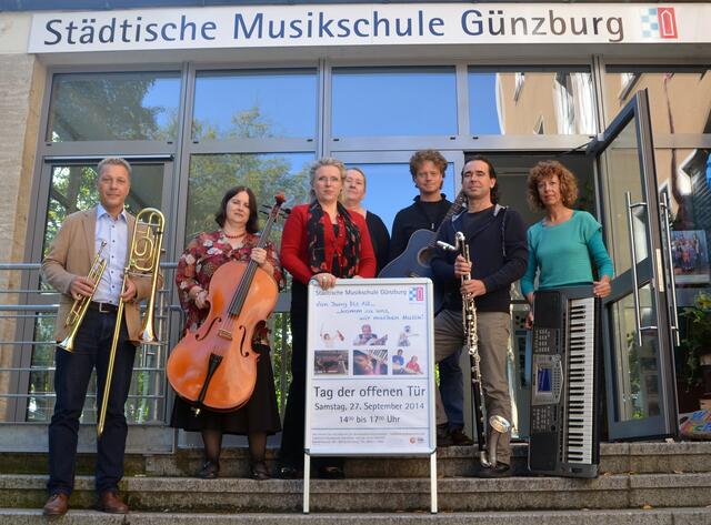 Beim Tag der offenen Tür konnten Kinder und Erwachsene die ganze Bandbreite der Musikschule kennenlernen | Foto: Stadt Günzburg