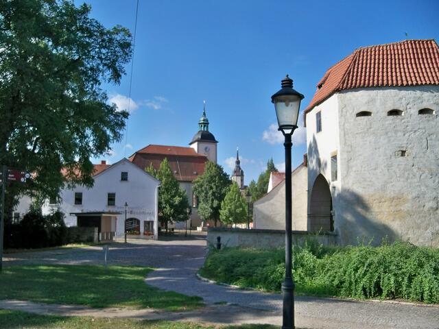 September - Marientor mit Marienkirche und Wenzelskirche