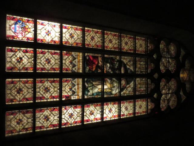 Klosterkirche Wülfinghausen: Das Fenster über dem Altar von außen