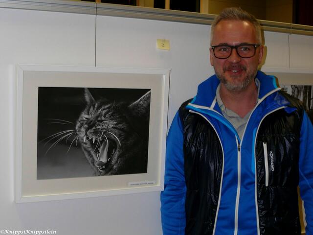 Andreas Schäffer mit seinem Lieblingsbild "Stubentiger"